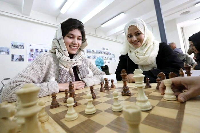The Taliban impose a ban on playing chess in Afghanistan