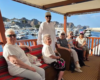 At 86 - With a Suitcase Around the World: An Inspiring Story of a Woman Who Started Traveling After the Loss of Her Husband