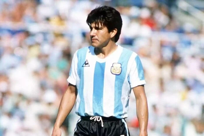 Ein Weltmeister. Legendärer argentinischer Fußballer ist verstorben
