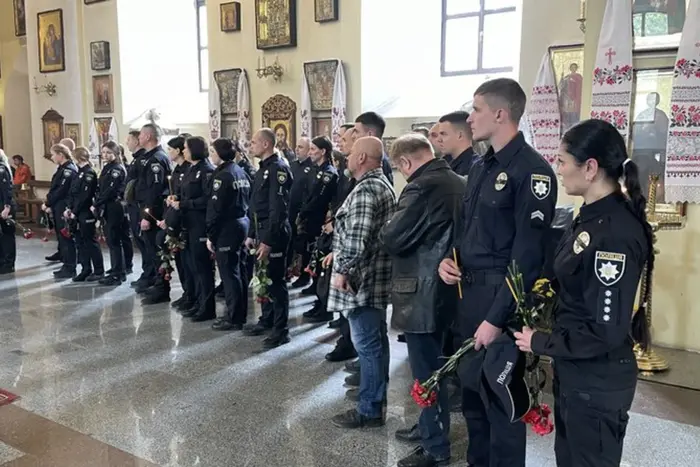 Poltava bids farewell to fallen soldiers and police officers