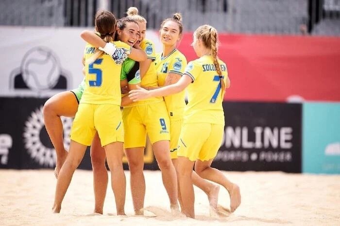 Die Frauen-Nationalmannschaft der Ukraine im Beachsoccer hat in ihrem zweiten Spiel der Euroleague-2025 gewonnen