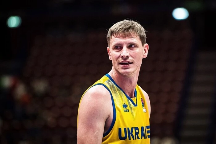 Captain of the Ukrainian national basketball team continues his career in Indonesia