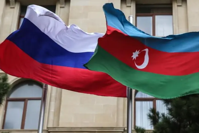 Baku protestiert gegen Russland wegen der Festnahme von Aserbaidschanern