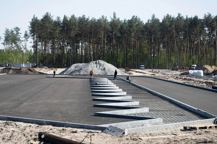Skandaliczne zamówienie na budowę wojskowego cmentarza. Urząd antymonopolowy odkrył zmowę