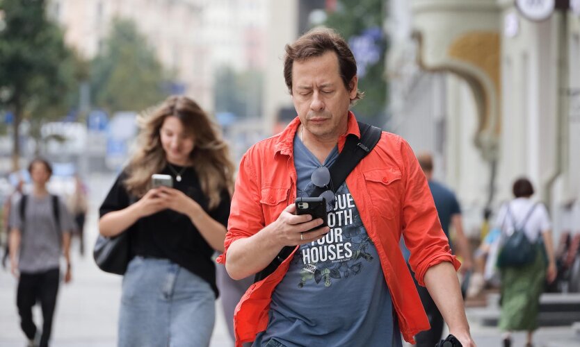 Ukraińscy abonenci telefonii komórkowej staną się 'swoimi' w Europie: co się zmieni już w 2026 roku