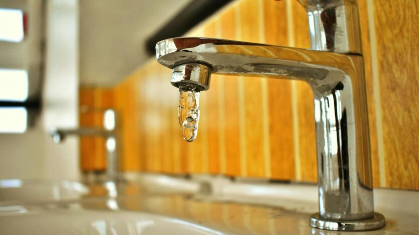 Sommer ohne warmes Wasser: Popenko warnt vor Gefahr, die Kommunalbehörden reagierten