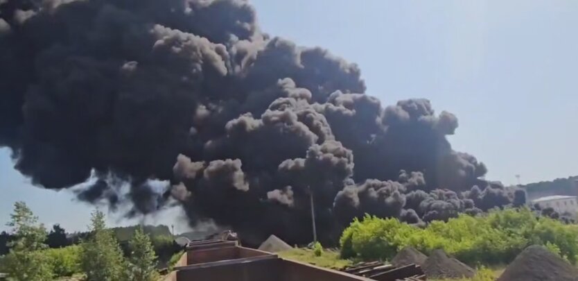 An attack occurred at the factory in Kazan that produced charges for 'Kalibr' and 'Iskander': video