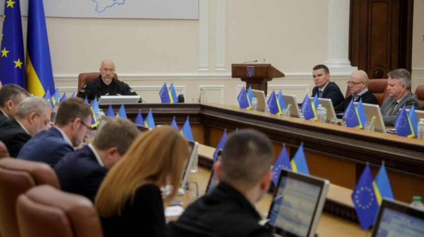 Держбюджет на 856 млрд грн