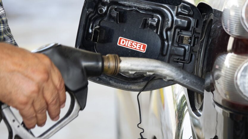 Benzin ist teurer geworden, Gas ist billiger geworden: Wie viel kostet es jetzt, die Fahrer zu betanken