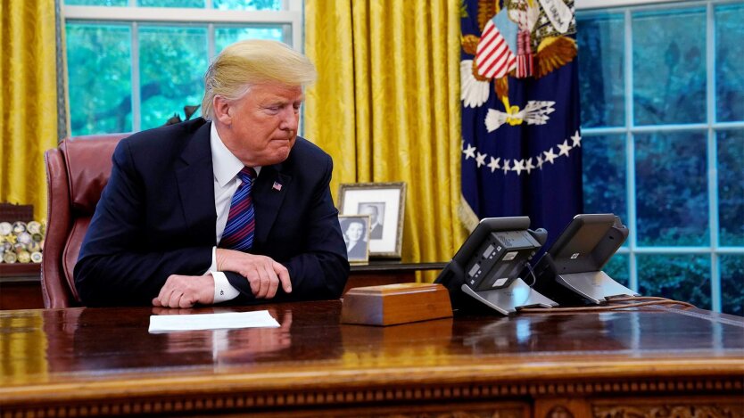 Trump announced a conversation with Zelensky and Putin