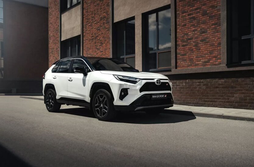 В Україні різко зросли продажі гібридних авто: найпопулярніші моделі квітня