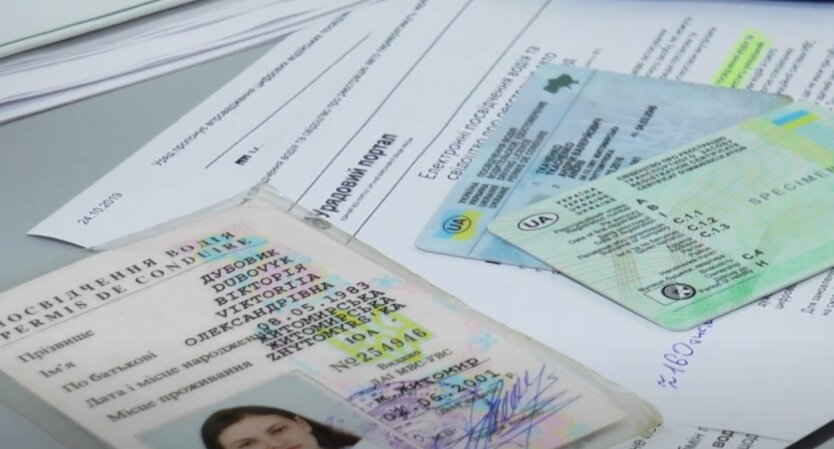 За кермо не можна: водіям доведеться здавати на права заново