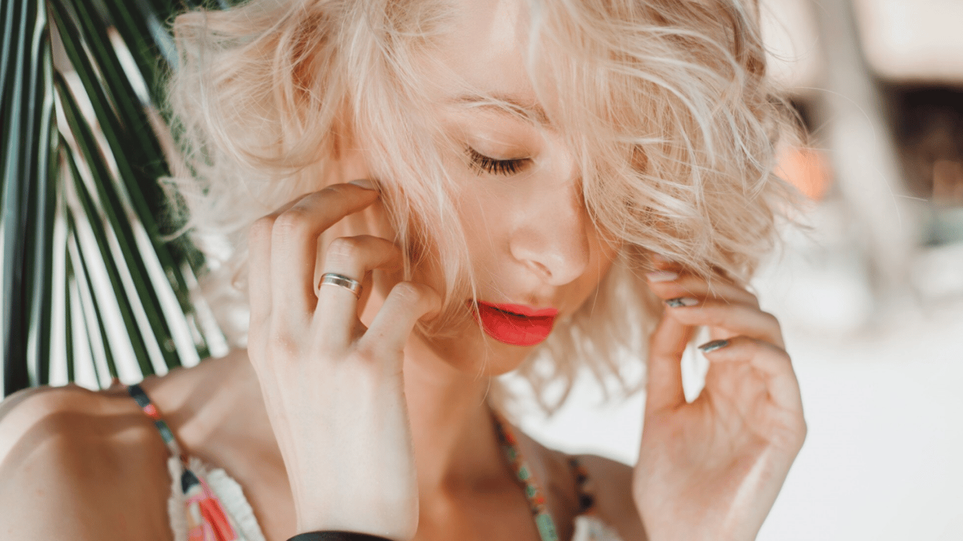 The Best Haircuts for Thin Hair — Add the Right Volume