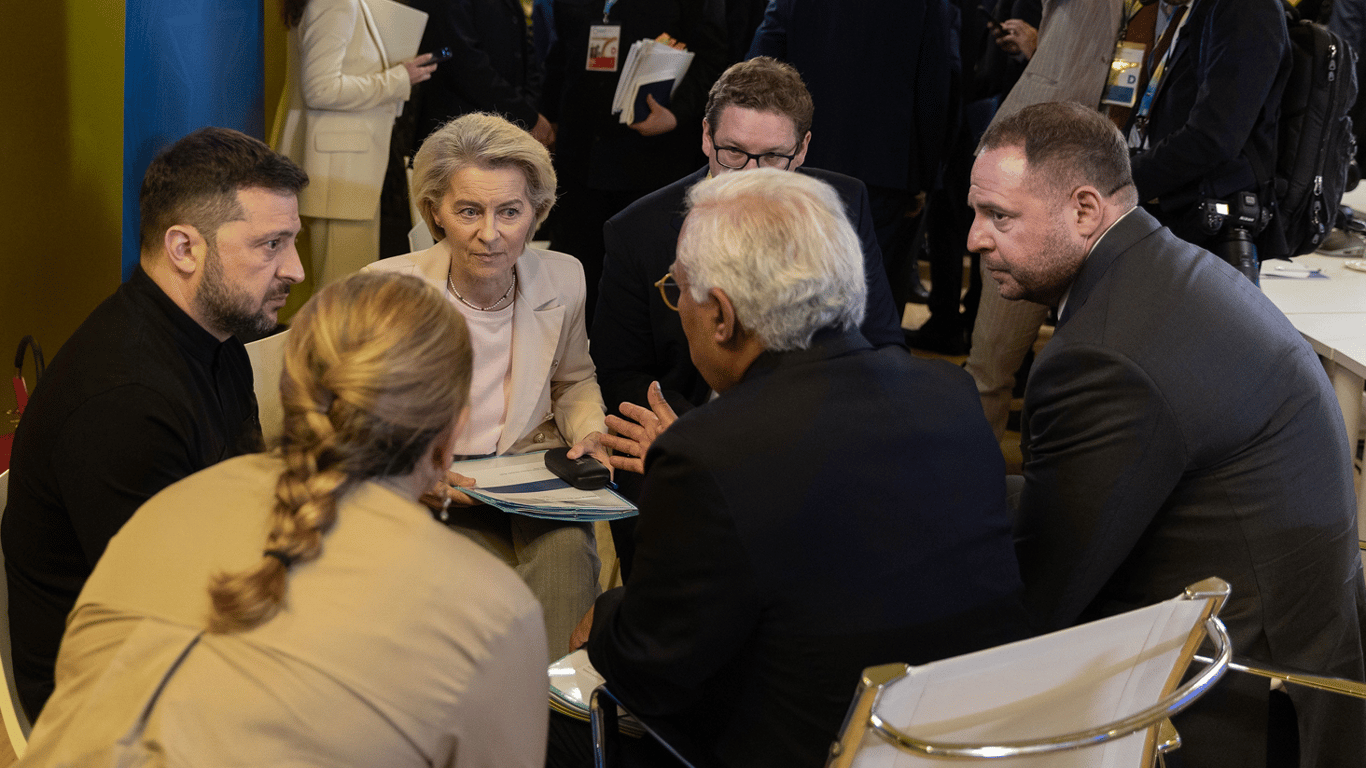 Wzmocnić presję na RF — prezydent spotkał się z Kością i von der Leyen