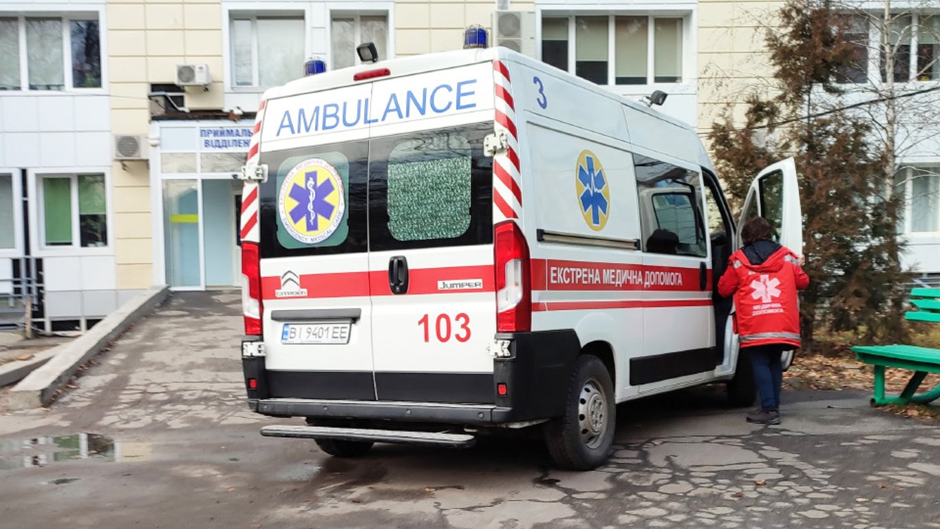 Оккупанты цинично атакуют медиков на Сумщине — ранены врачи