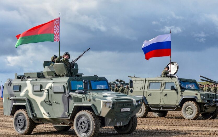 Российско-белорусские учения осенью разыграют противостояние с Западом - разведка